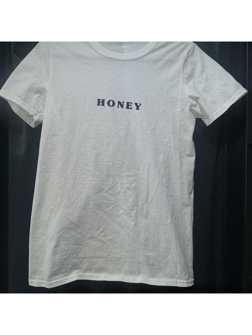 Boohoo Women's White Tshirt
